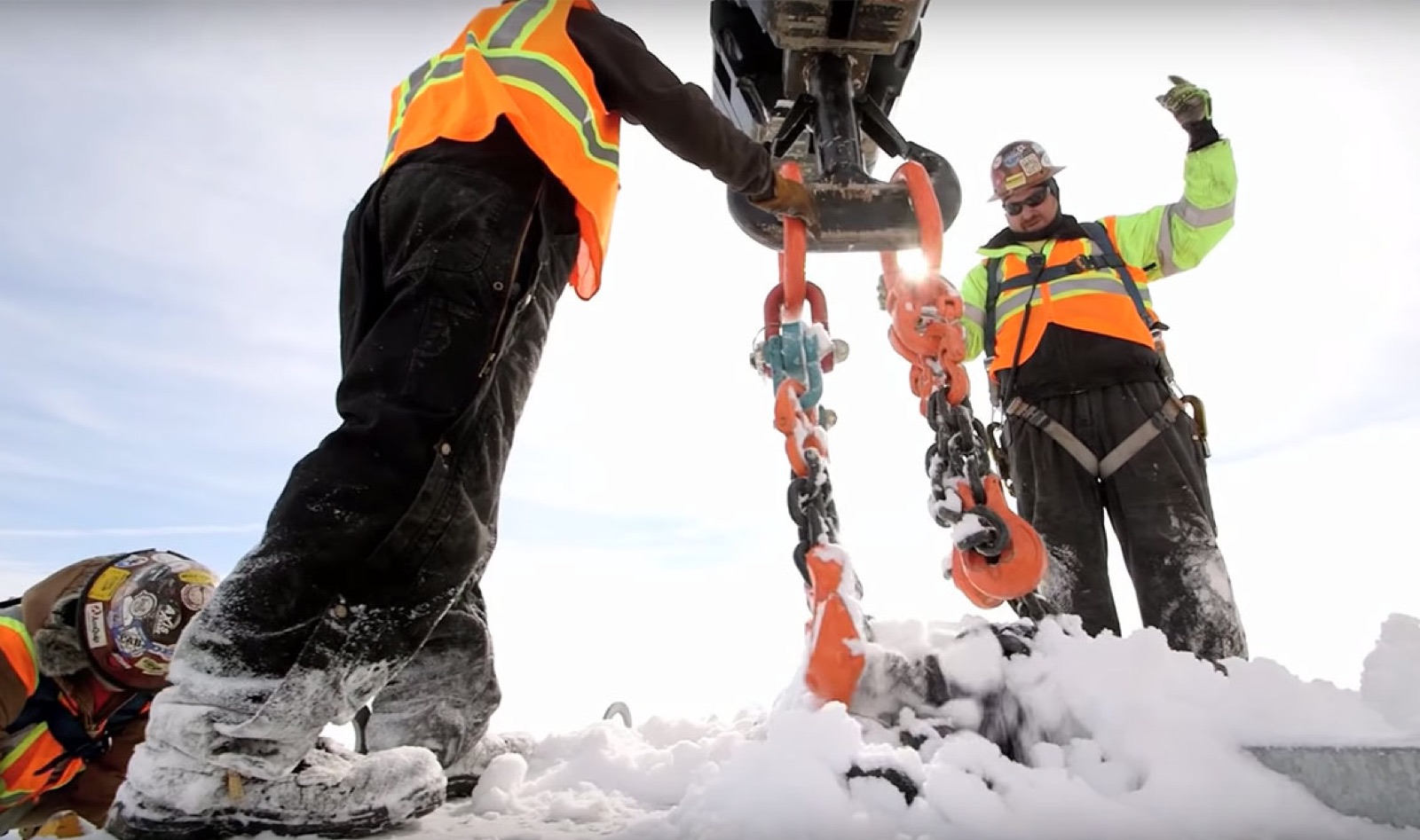 Northwest crew working safely under a lift