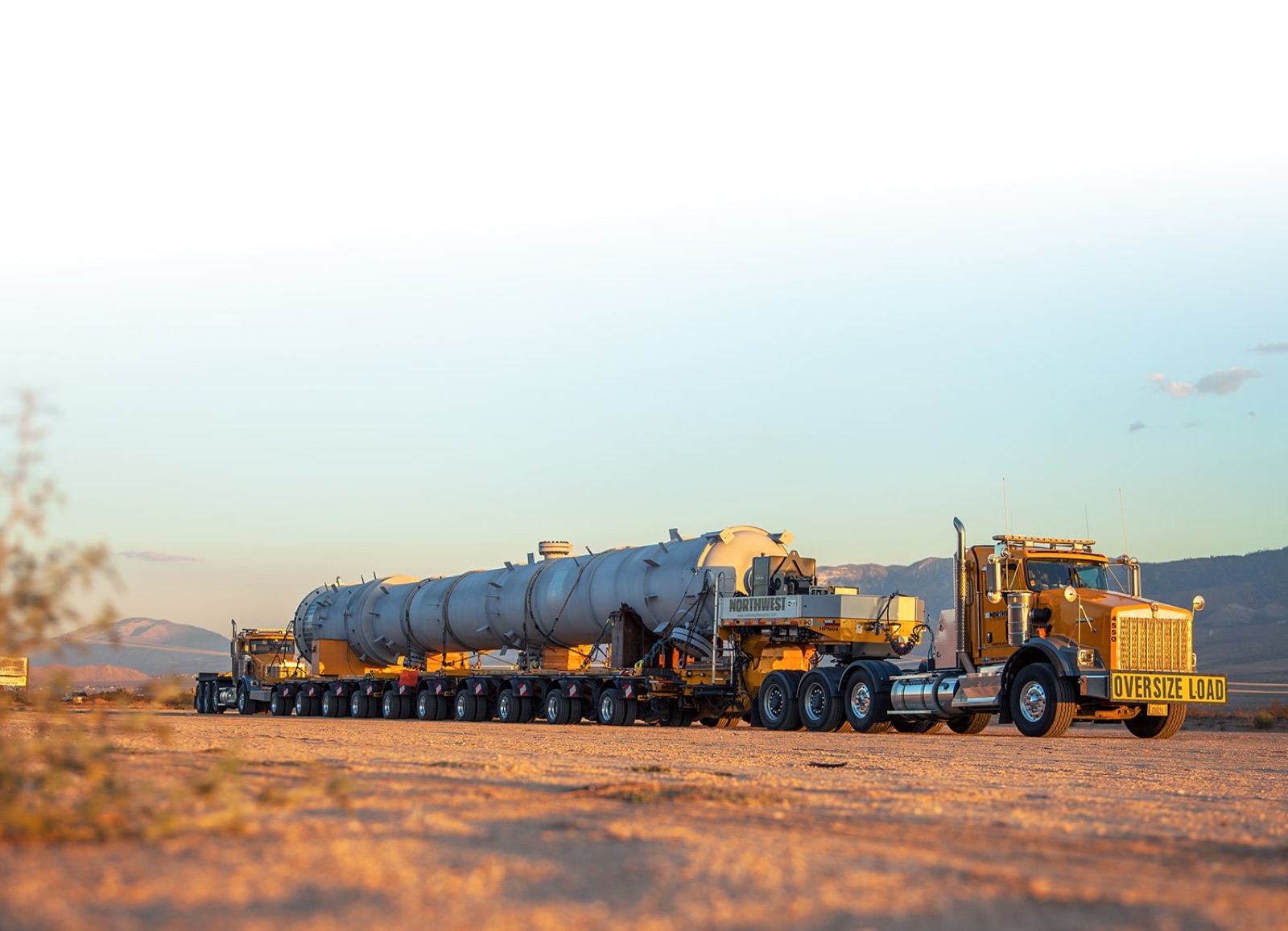 Northwest heavy haul truck in route