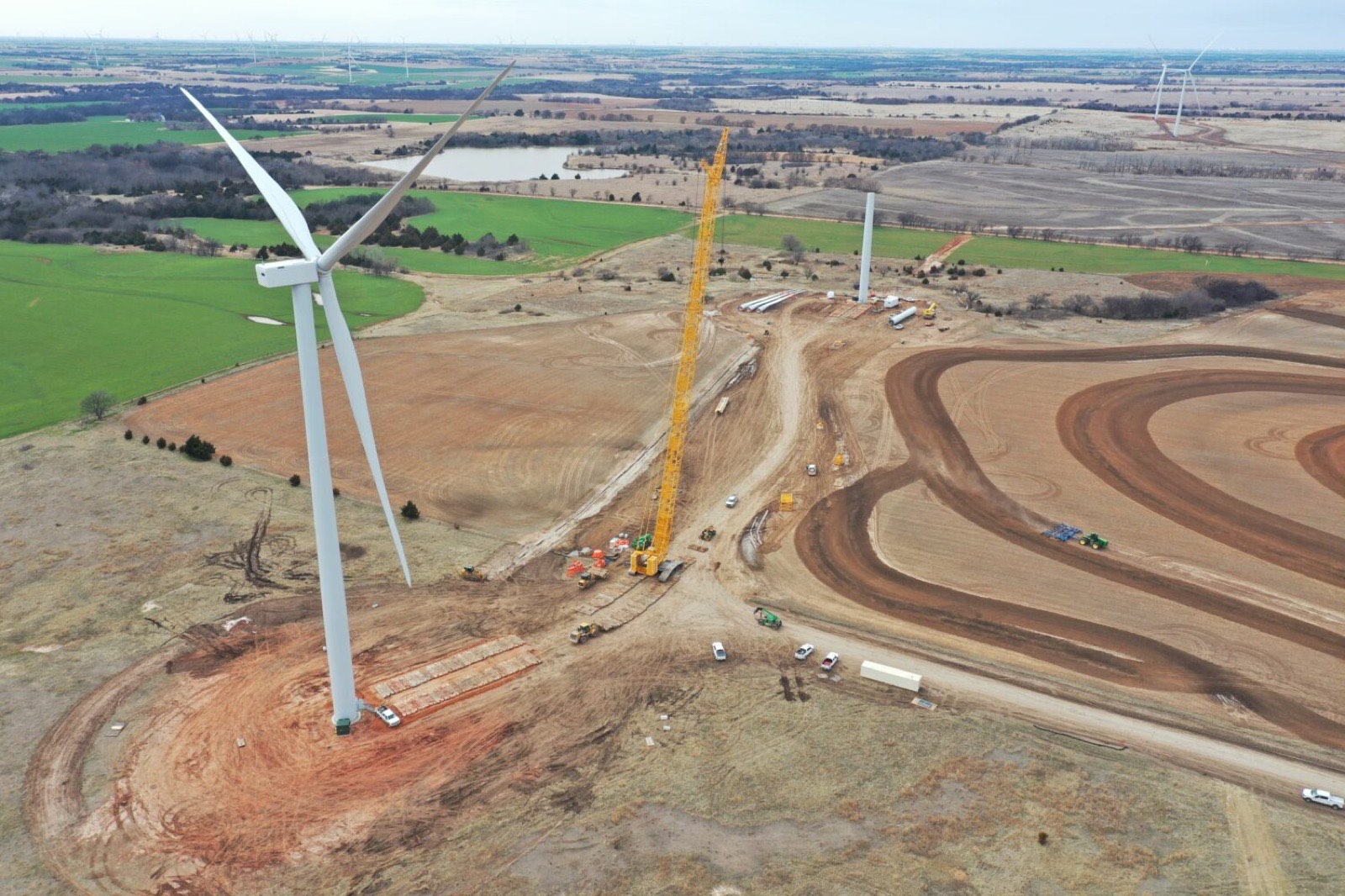 Aerial view of Northwest's Liebherr LR1600/2 erecting wind turbines near Billings, Oklahoma